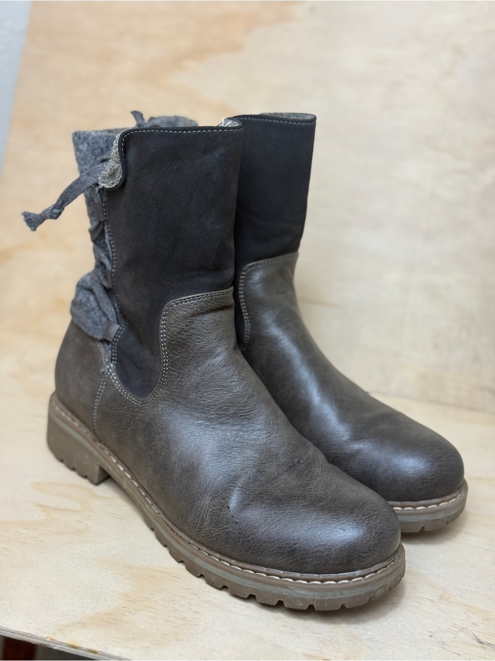 Women’s Casual Grey Boots Patrizia